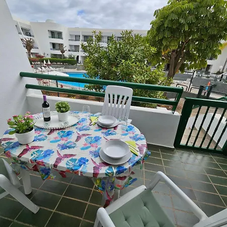 Lägenhet Casa Palmera 3 Only 150 Metres To The Beach, Heated Pool, Wifi, Sat-tv, Balcony *