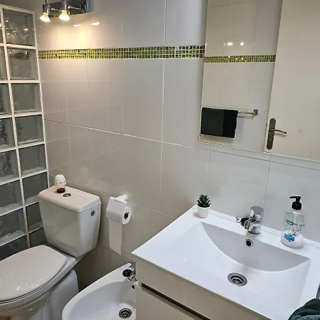 Apartment Casa Palmera 3 Only 150 Metres To The Beach, Heated Pool, Wifi, Sat-tv, Balcony