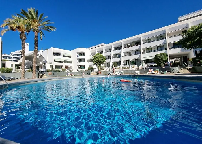 Casa Palmera 3 Only 150 Metres To The Beach, Heated Pool, Wifi, Sat-tv, Balcony 阿罗纳