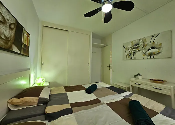 Casa Palmera 3 Only 150 Metres To The Beach, Heated Pool, Wifi, Sat-tv, Balcony 公寓 *