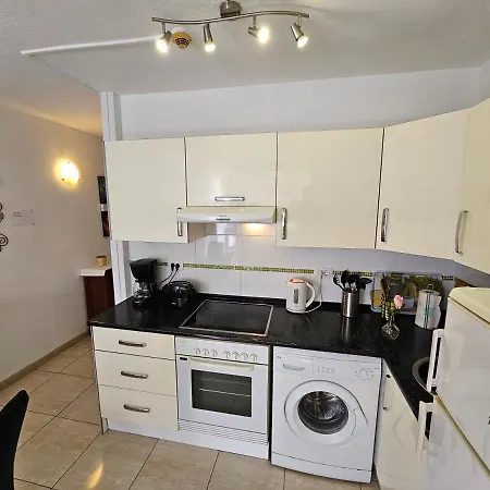 Apartamento Casa Palmera 3 Only 150 Metres To The Beach, Heated Pool, Wifi, Sat-tv, Balcony