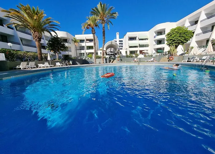 Apartment Casa Palmera 3 Only 150 Metres To The Beach, Heated Pool, Wifi, Sat-tv, Balcony *