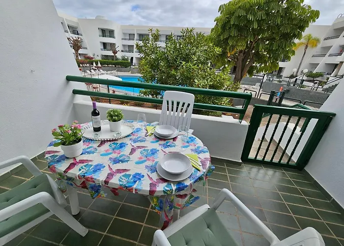 Apartment Casa Palmera 3 Only 150 Metres To The Beach, Heated Pool, Wifi, Sat-tv, Balcony *