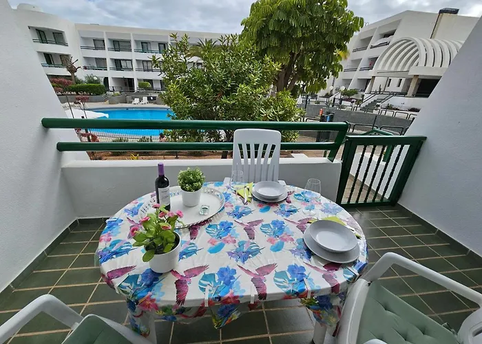 Apartment Casa Palmera 3 Only 150 Metres To The Beach, Heated Pool, Wifi, Sat-tv, Balcony *