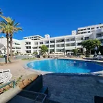 דירה Casa Palmera 3 Only 150 Metres To The Beach, Heated Pool, Wifi, Sat-tv, Balcony