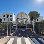 Casa Palmera 3 Only 150 Metres To The Beach, Heated Pool, Wifi, Sat-tv, Balcony * ארונה
